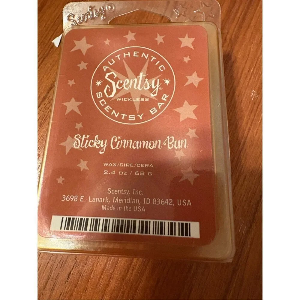 Scentsy Sticky‎ Cinnamon Bun wax melts 2.4 oz